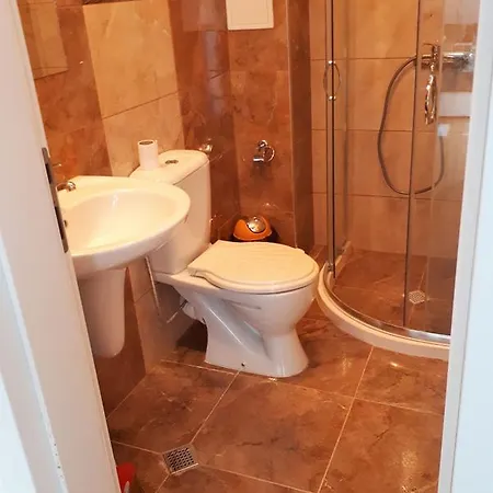 Aphrodite Rose Appartement
